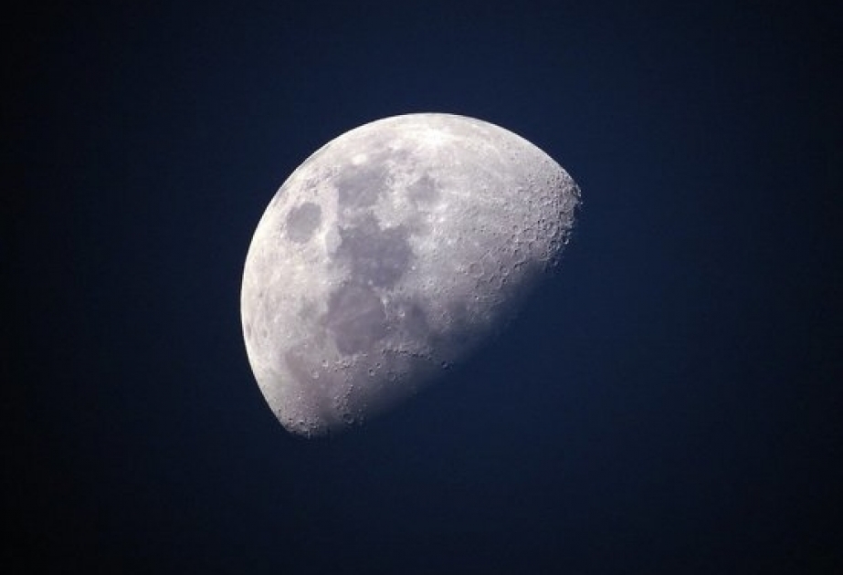 31 октября жители Земли увидят «голубую луну»
