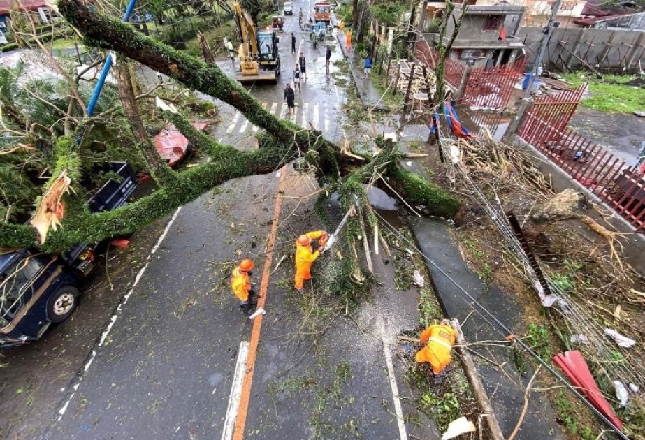 El tifón Goni baja su intensidad aunque se mantiene la alerta en Filipinas