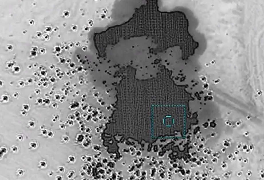 Des camions militaires chargés de munitions de l'armée arménienne ont été frappés VIDEO