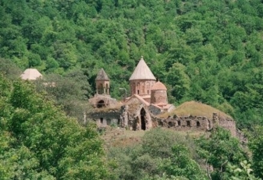Rahibə Əliyeva: Dağlıq Qarabağdakı abidələrdə alban əlifbası ilə olan yazılar erməni vandalları tərəfindən silinib
