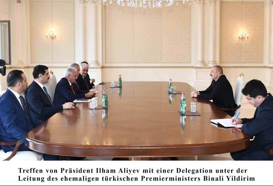 Präsident Ilham Aliyev empfängt türkische Delegation VIDEO