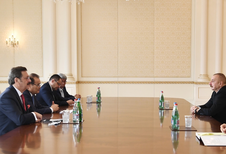 Президент Ильхам Алиев: Весь мусульманский мир вновь видит, с каким озверевшим врагом мы оказались лицом к лицу