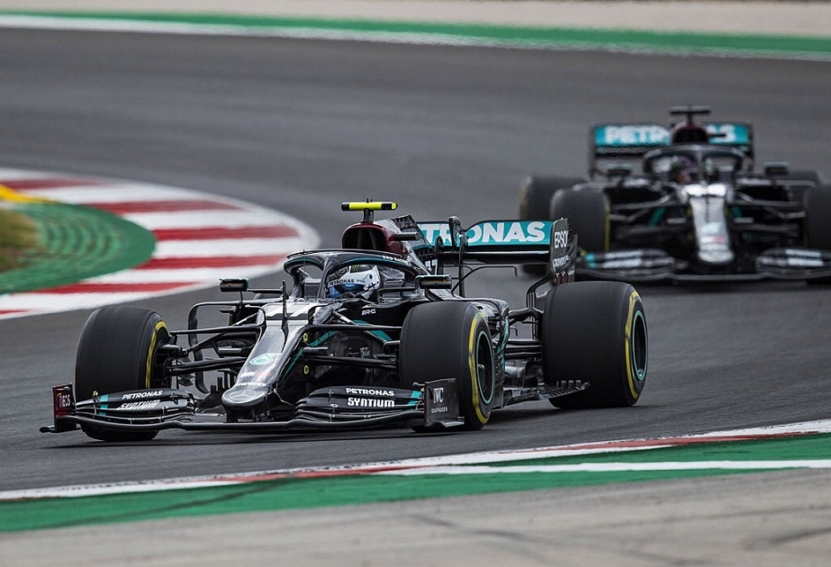 Formula 1: “Mercedes”in bolidləri 2021-ci ildə də qara rəngdə olacaq