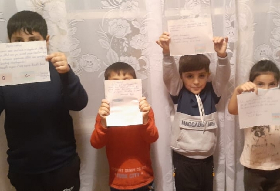 Fidanlar vətənin keşiyində duran qəhrəman əsgərlərimizə ürək sözlərini yazıblar