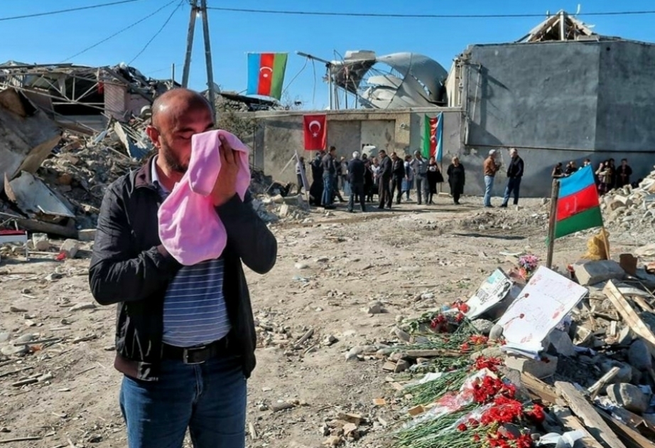 Una periodista de VICE News escribe sobre la valentía de los civiles azerbaiyanos que fueron objeto de ataques con misiles