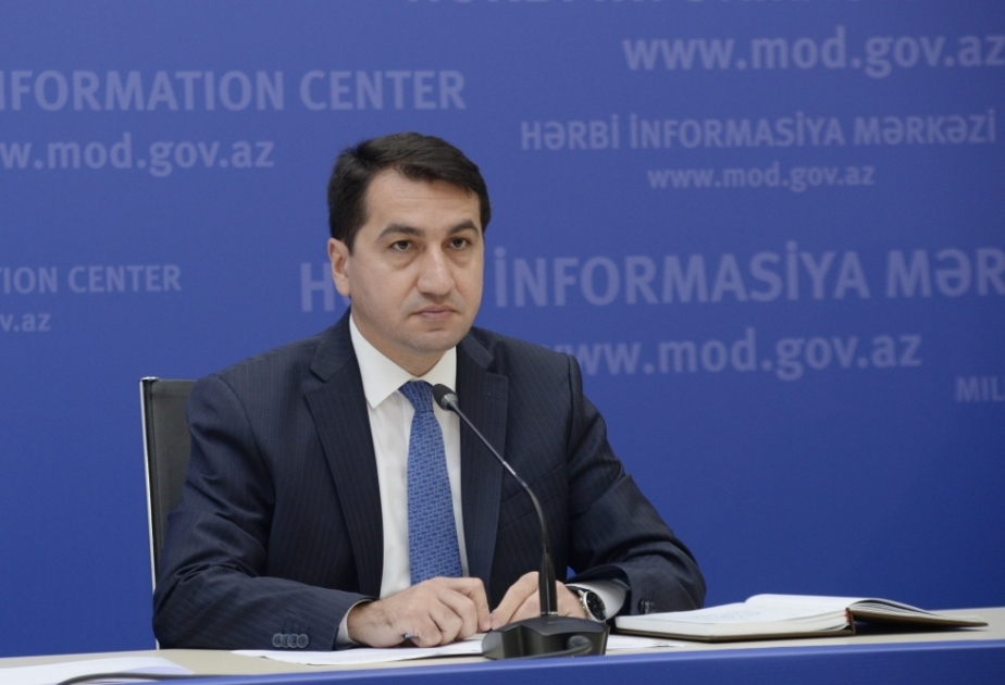 Hikmət Hacıyev: Erməni lobbisi tərəfindən jurnalistlərin təhdid edilməsini, ifadə azadlığına qarşı hücumları şiddətlə qınayırıq