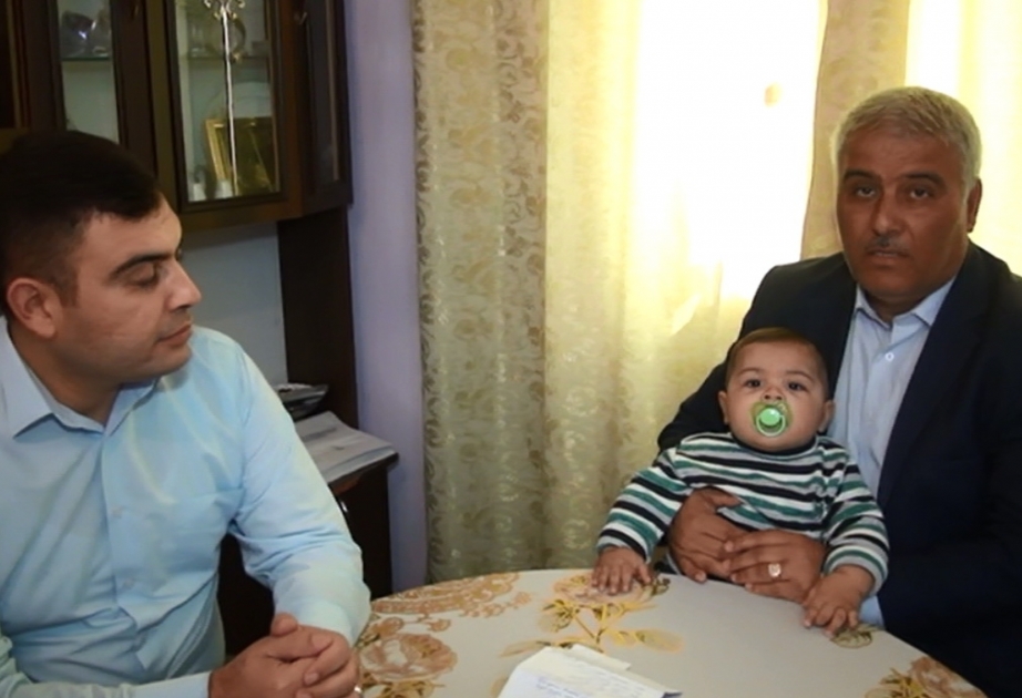 Daş Veysəlli sakini: Kəndimizi tərk edəndə övladımı qucağımda gətirmişdim, indi isə körpə nəvəmlə qayıdacağam VİDEO