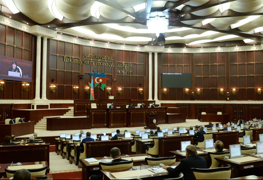 Milli Məclisin plenar iclasında bir sıra qanun layihələri qəbul olunub