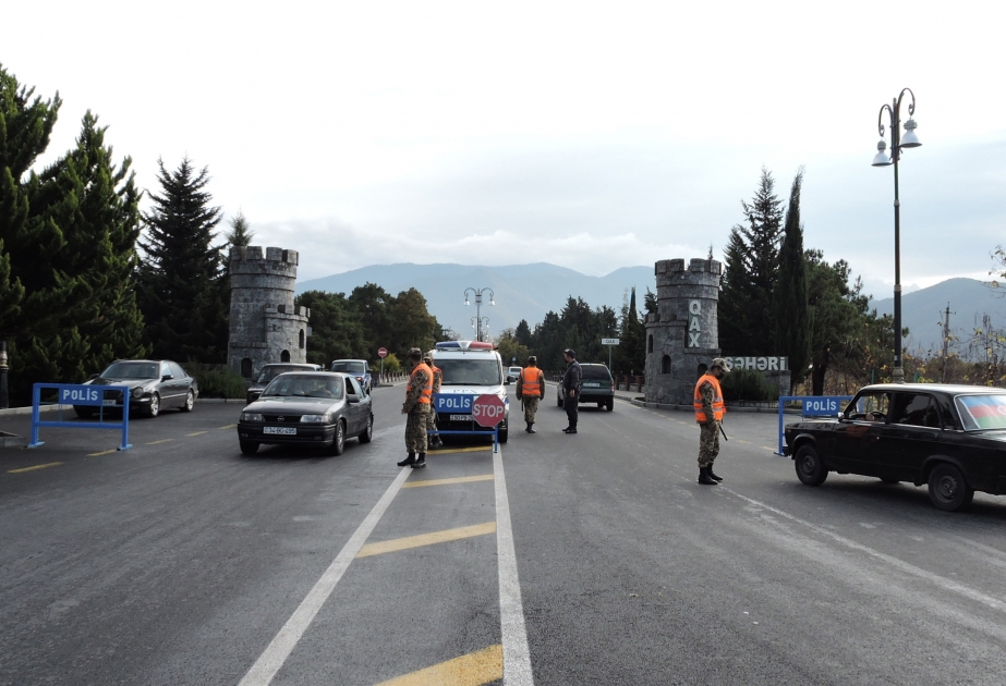 Qaxda polis və Daxili Qoşunların əməkdaşları gücləndirilmiş iş rejimində xidmət aparırlar