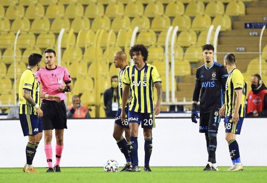 Türkiyə Superliqası: "Fənərbağça" yeni mövsümdə ilk dəfə məğlub olub