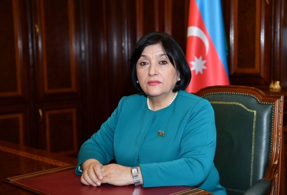 加法罗娃议长：今日大家都看到了阿塞拜疆国家和军队的实力