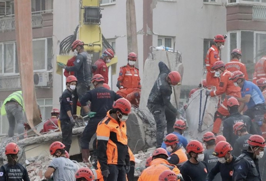İzmir zəlzələsində ölənlərin sayı 115-ə çatıb