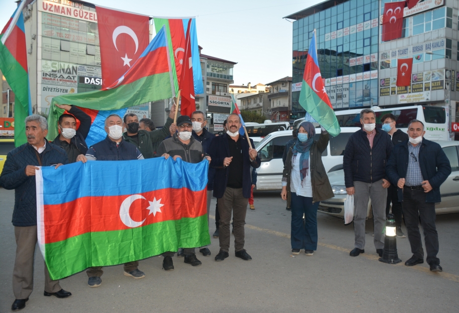 Şuşanın işğaldan azad olunması İğdırda bayram sevinci yaradıb VİDEO