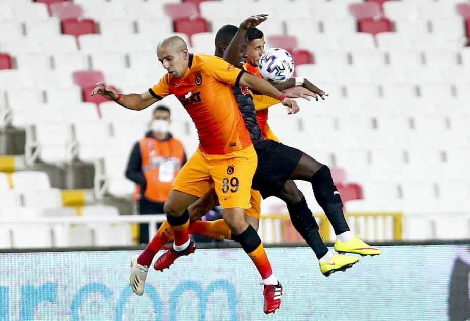 Türkiyə Superliqası: “Qalatasaray” səfərdə “Sivasspor”u məğlub edib