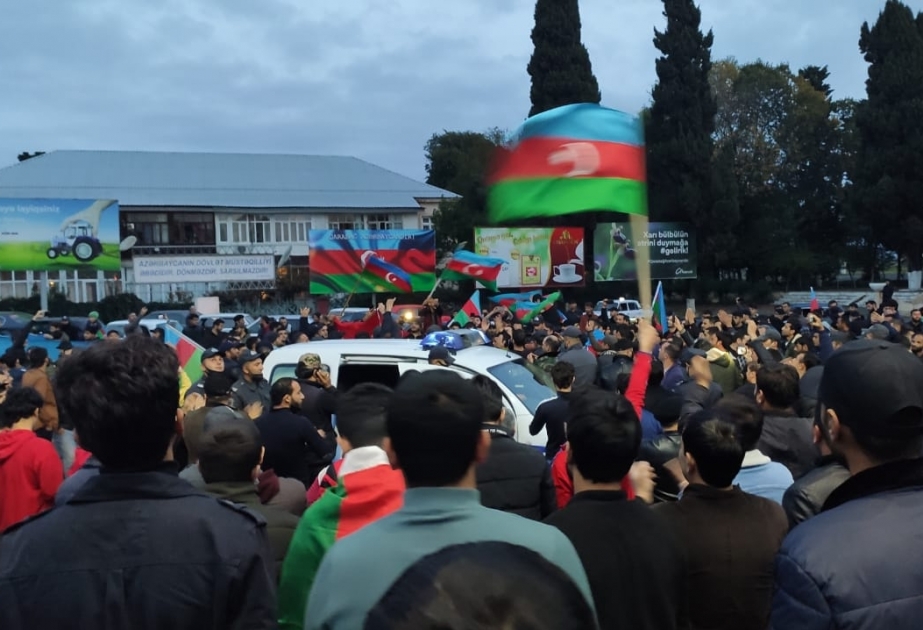 Lənkəran sakinlərinin qələbə sevinci  fotolarda