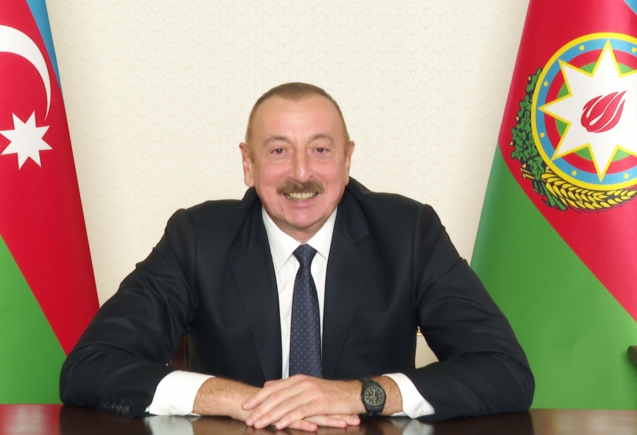 Presidente Ilham Aliyev: