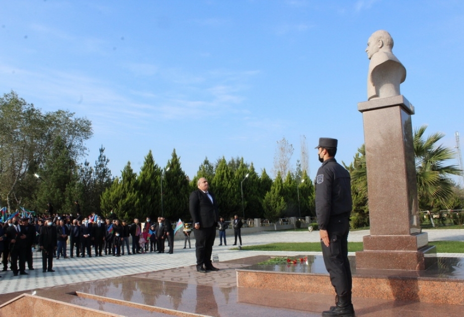 Şanlı Qələbənin sevinci: Laçınlı məcburi köçkünlər qələbə xəbərini böyük coşqu ilə qarşılayıblar