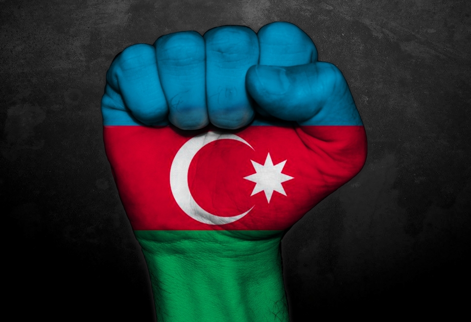 ADRA kollektivi Silahlı Qüvvələrə Yardım Fonduna ianə edib
