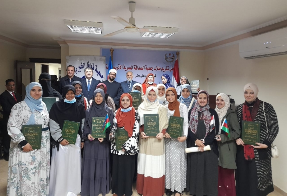 Misirdəki Diaspor Mərkəzimizdəki kurslarda təhsil alan tələbələrə diplomlar təqdim edilib