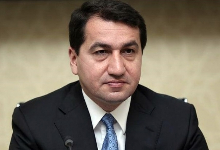 Хикмет Гаджиев: Руководители дипломатических представительств Азербайджана за рубежом должны воздержаться от самовольных заявлений, противоречащих официальной позиции страны