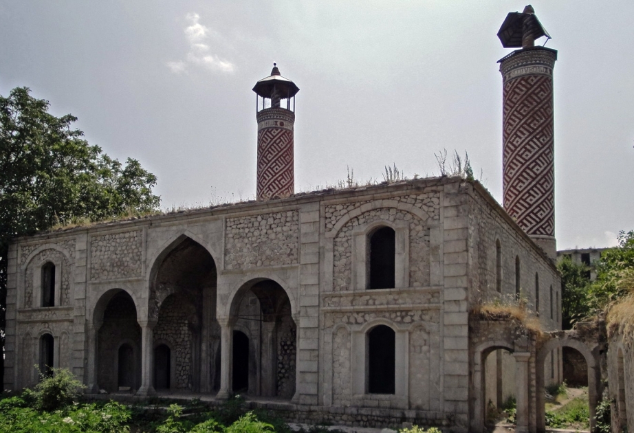 Şuşanın tarixi-mədəniyyət abidələrindən biri – Aşağı Gövhər ağa məscidi