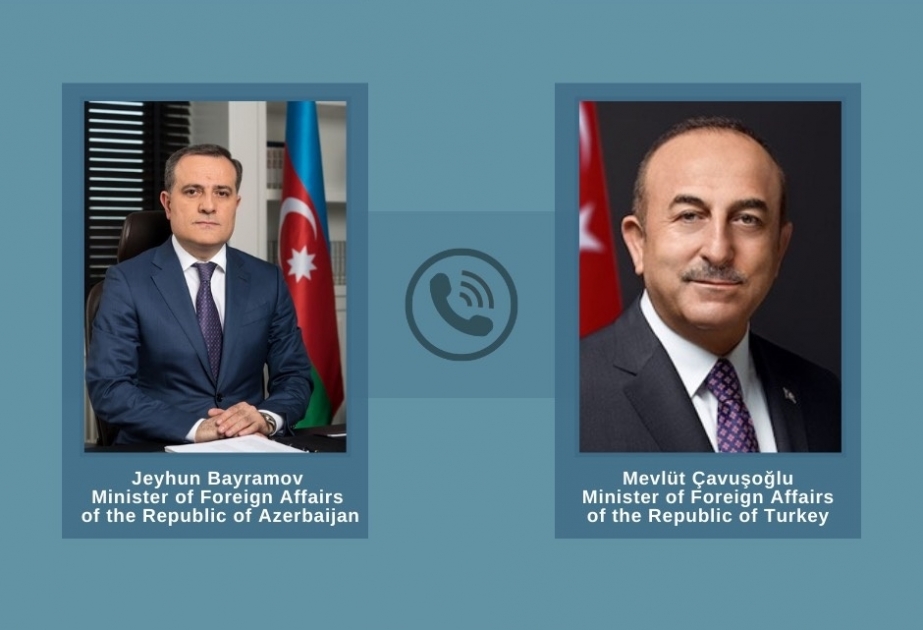 Azərbaycan və Türkiyə xarici işlər nazirləri arasında telefon danışığı olub