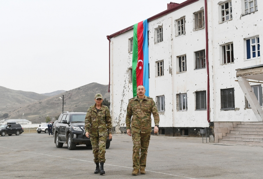 Ilham Aliyev y Mehriban Aliyeva visitaron los distritos liberados de la ocupación de Fuzulí y Djabrayil