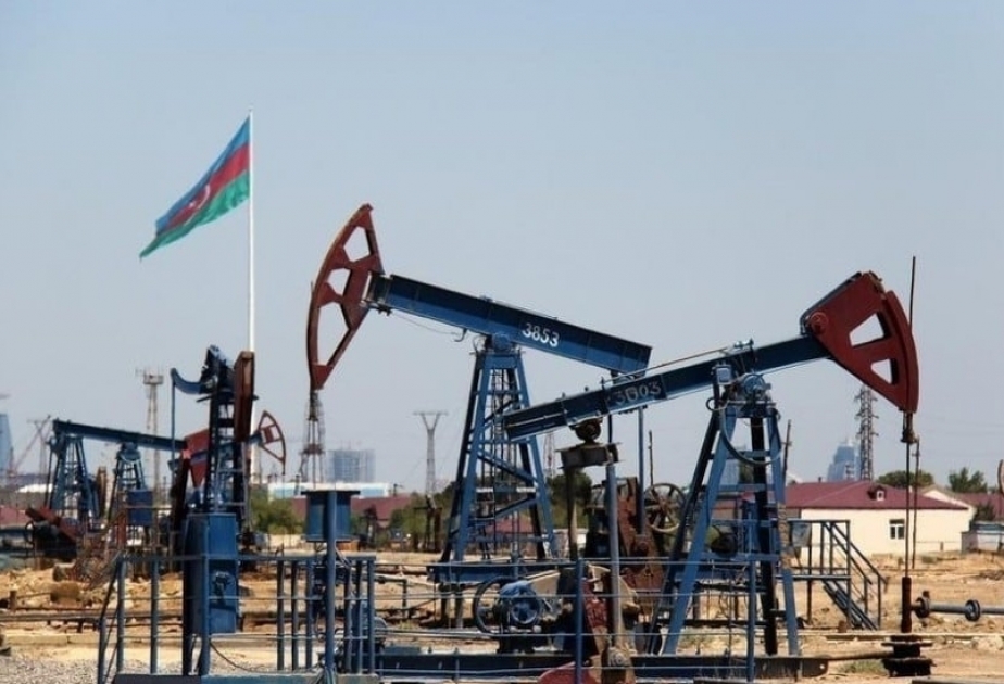 Azerbaijani oil price exceeds $44.5