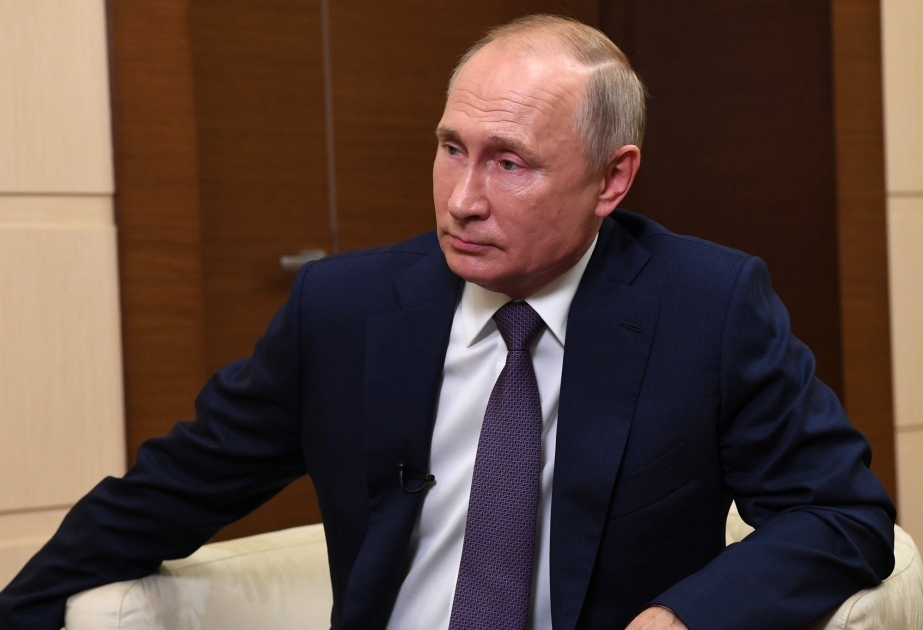 V.Putin: " Azerbaiyán devuelve territorios que toda la comunidad mundial considera azerbaiyanos"