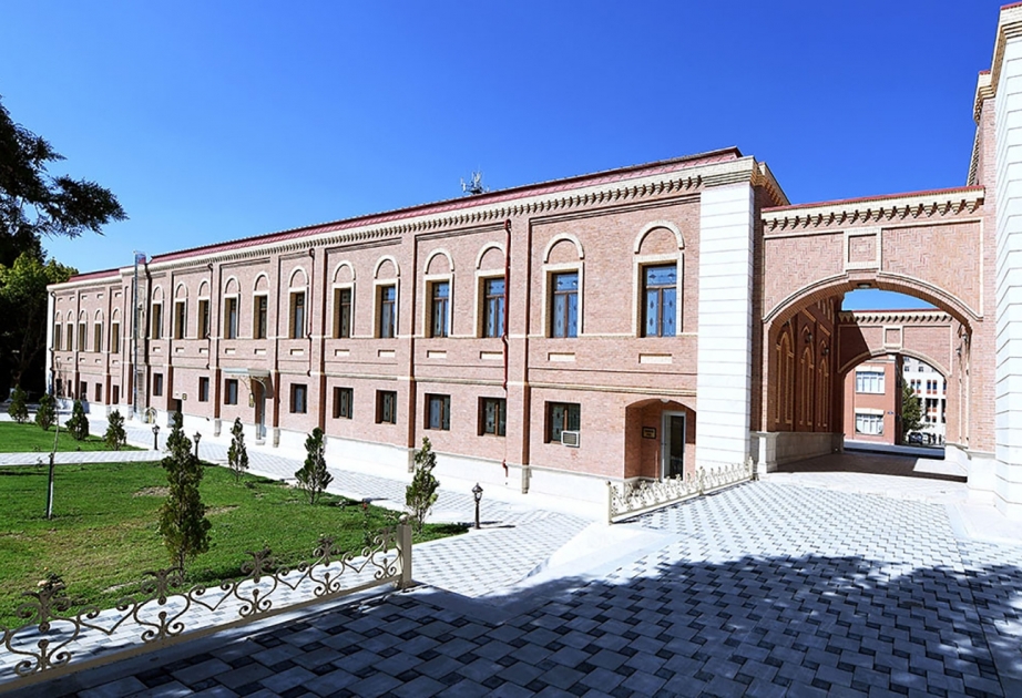 Turizm obyektlərinə sanitariya və gigiyena sertifikatı təqdim edilib