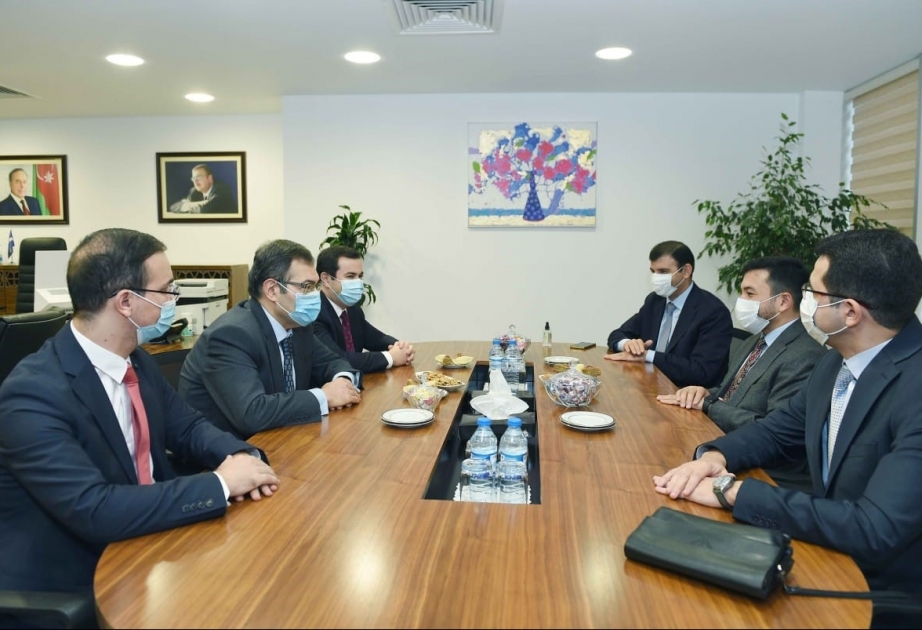 Gənclər və İdman Nazirliyində İƏT Gənclər Forumunun prezidenti ilə görüş keçirilib