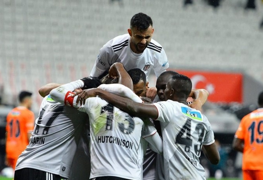 "Beşiktaş" İstanbul derbisindən qalib ayrılıb