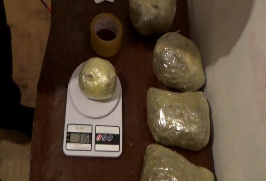 Baş Narkotiklərlə Mübarizə İdarəsinin əməkdaşları 10 kiloqrama yaxın narkotik vasitəni dövriyyədən çıxarıblar