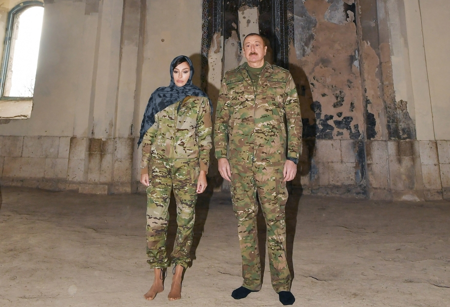 Le président Ilham Aliyev et la première dame Mehriban Aliyeva ont effectué une visite à Aghdam VIDEO