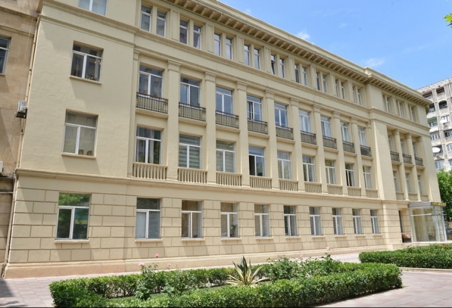 Təhsilverənlərin Sertifikatlaşdırılması Şurasının üzvləri yeni tərkibdə təsdiqlənib