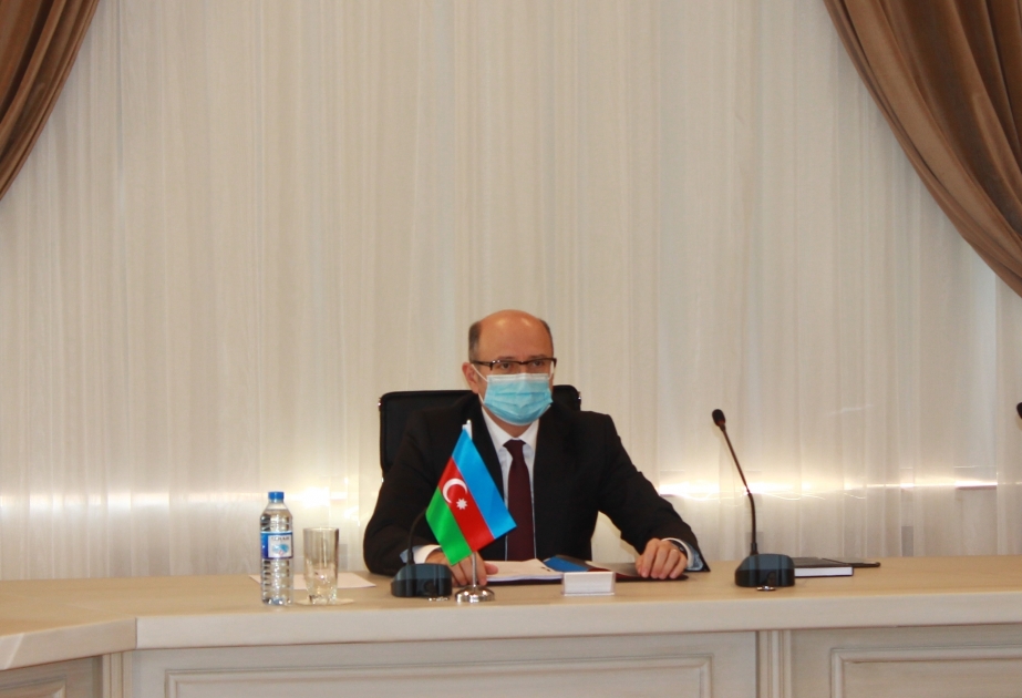 Se discute la expansión de la actividad de las empresas italianas en Azerbaiyán como inversionistas en el sector de la energía