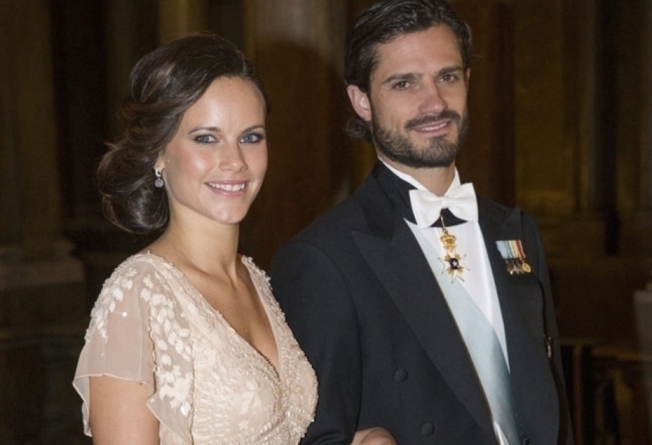 Schwedischer Prinz Carl Philip und seine Frau Prinzessin Sofia sich mit Coronavirus angesteckt