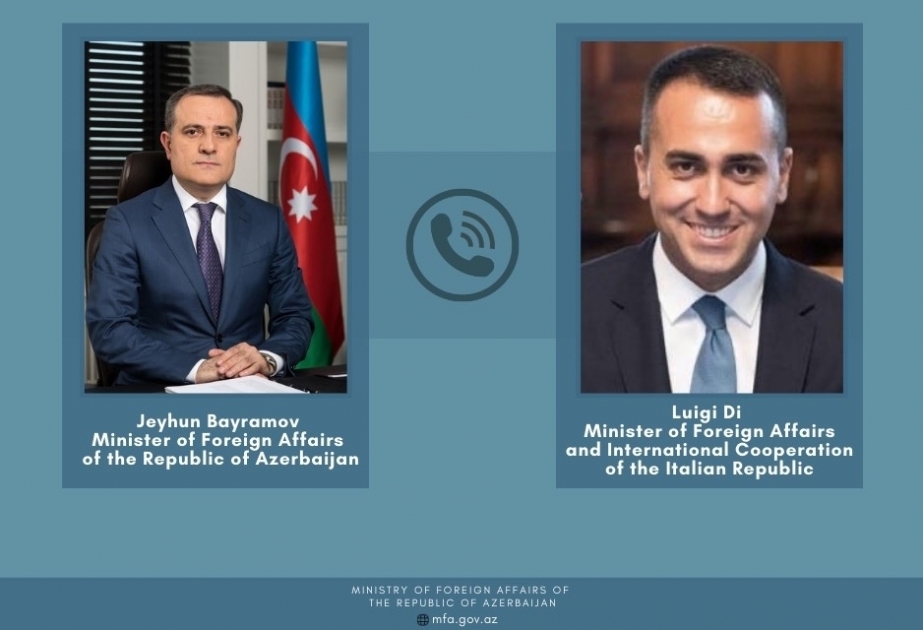 Los Titulares de Exterior de Azerbaiyán e Italia tratan la situación más reciente en la región