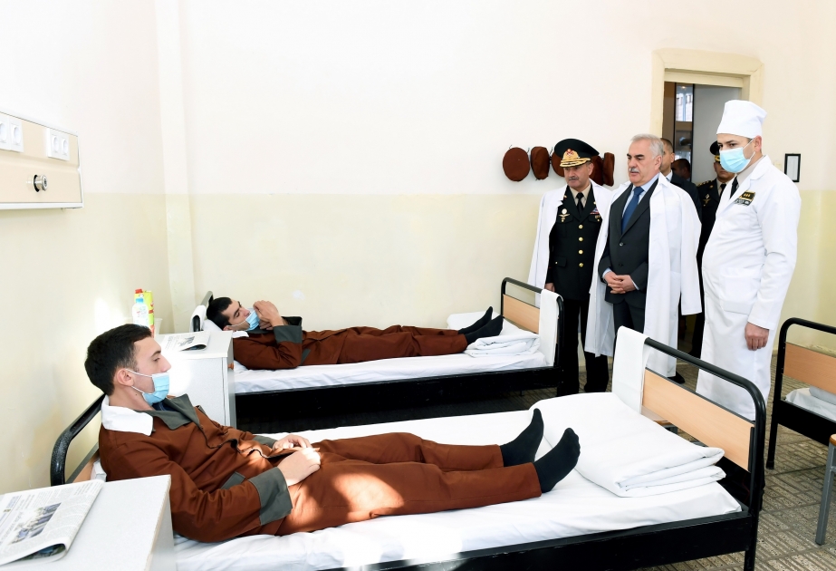Naxçıvan Muxtar Respublikası Ali Məclisinin sədri yaralı hərbçilərlə görüşüb