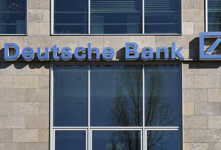 “Deutsche Bank” məsafədən çalışan əməkdaşlarından vergi tutulmasını istəyir
