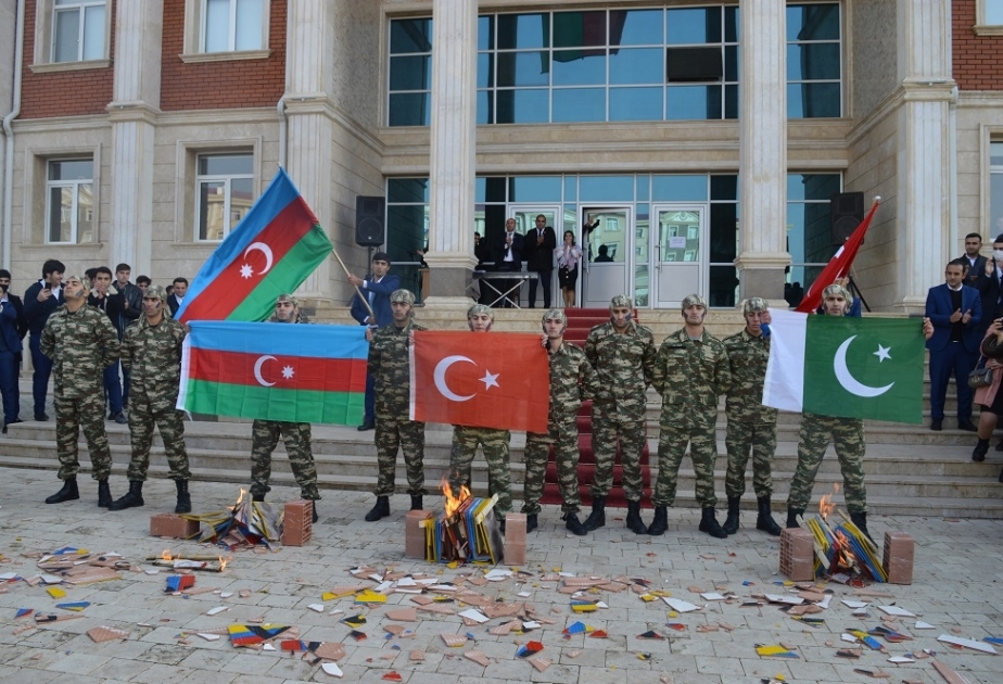 “Naxçıvan” Universitetində “Zəfər bizimdir! Qarabağ Azərbaycandır!” adlı tədbir keçirilib