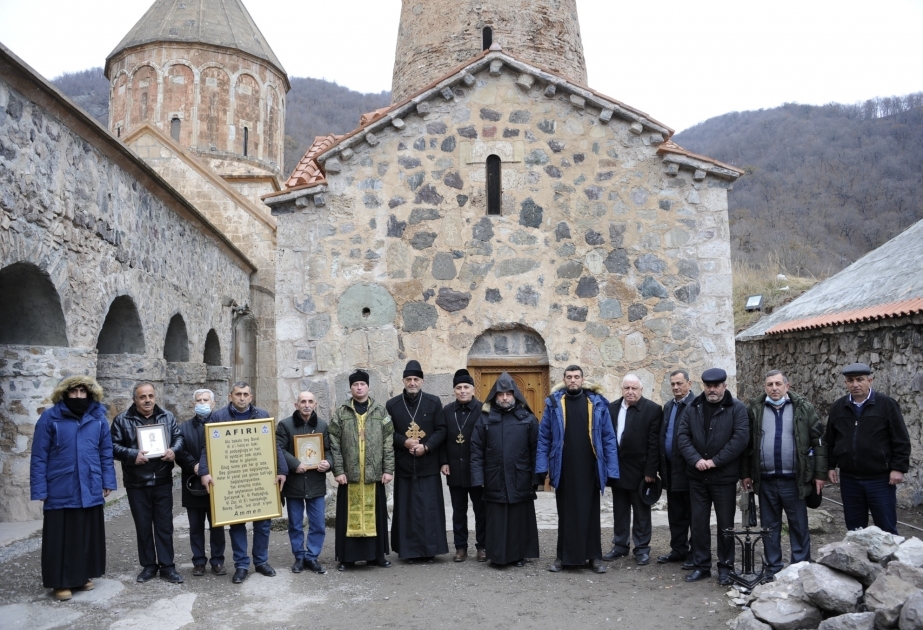 El brillante recuerdo de los mártires de la Guerra Patria fue honrado en un monasterio albanés, Judavang, en Kalbadjar