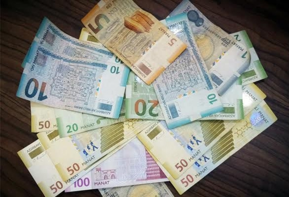 Mağazadan pul və mobil telefon oğurlayan şəxslər saxlanılıblar