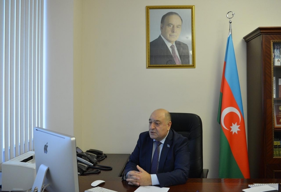 اللجنة البرلمانية للعمل والسياسة العامة تبحث مسائل ما بعد الحرب الوطنية ورعاية عائلات الشهداء وقدماء الحرب