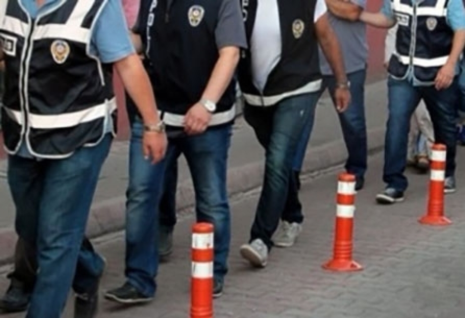 Türkiyədə FETÖ ilə əməkdaşlıqda şübhəli bilinən 304 hərbçinin saxlanılması üçün əməliyyatlar keçirilir