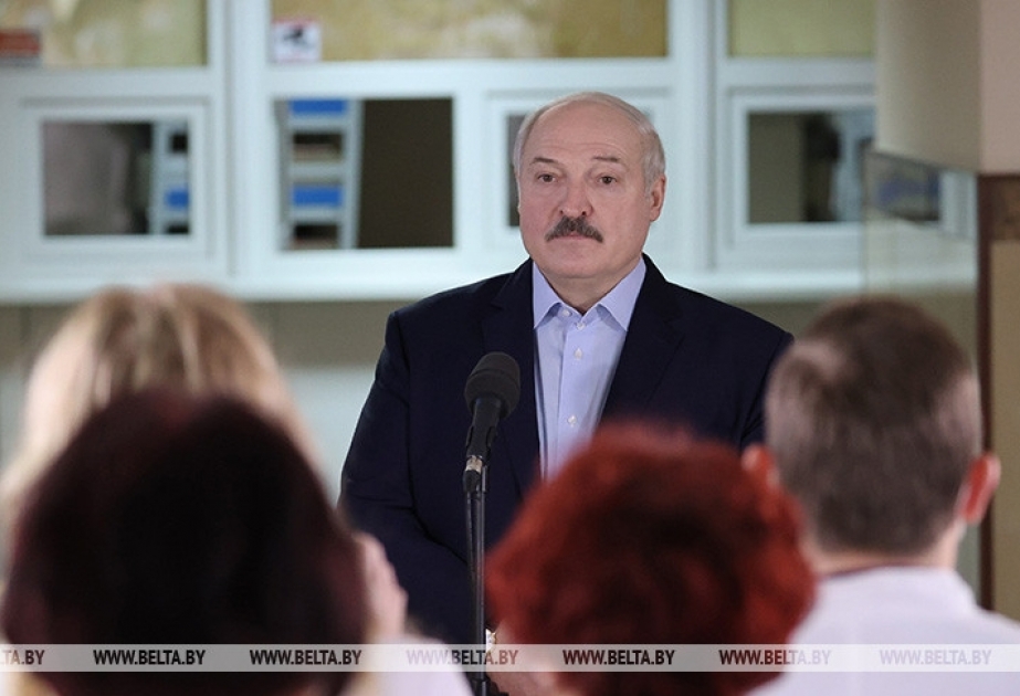 Лукашенко заявил о намерении оспорить в суде санкции МОК