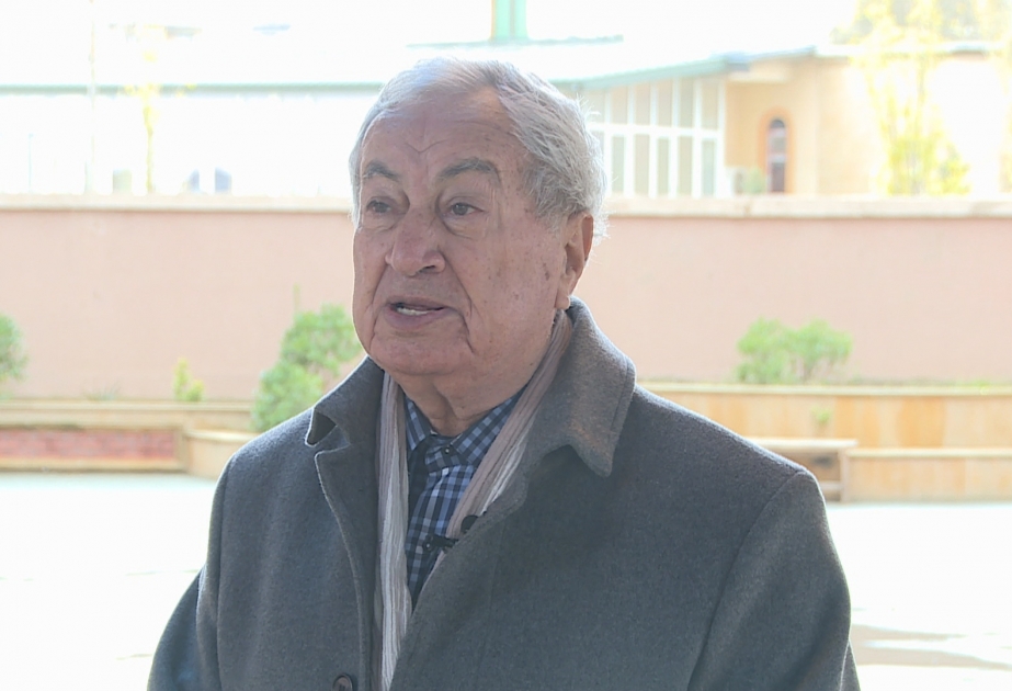 Arxeoloq alim: Kəlbəcərin qayaüstü rəsmləri dünya səviyyəsində tanıdılmalıdır