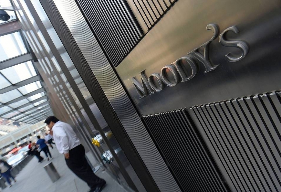 Moody's expects oil prices at $40-45 per barrel in 2021