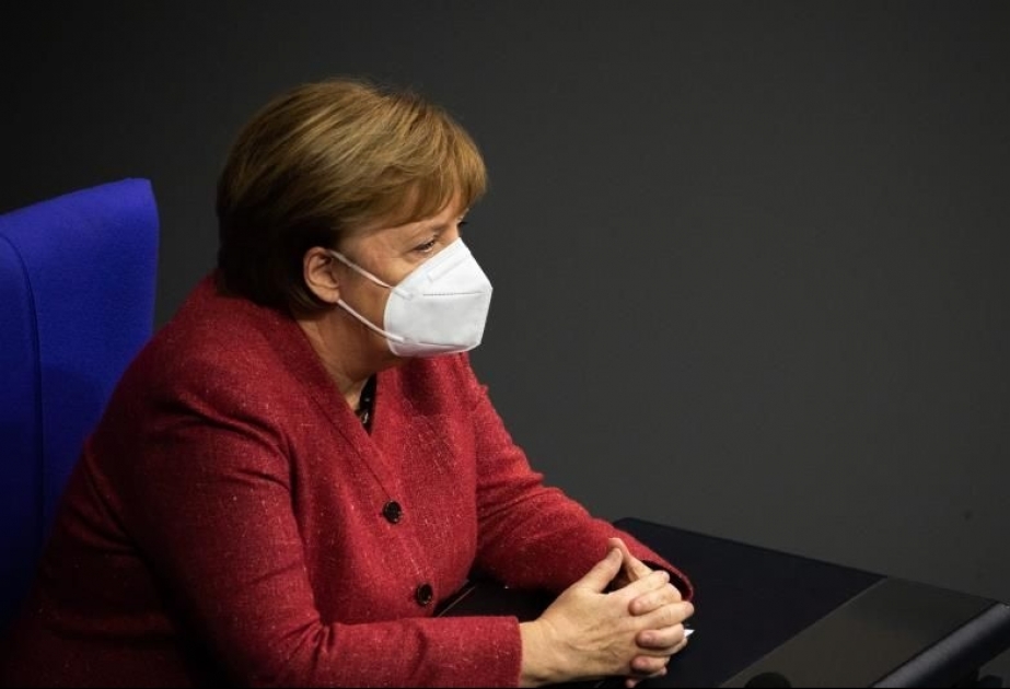 Merkel reconoce que un trimestre de vacunación no supondrá un "cambio significativo"