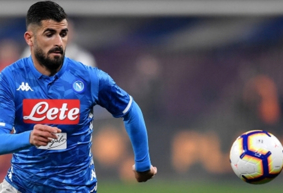 “Napoli” klubunun iki futbolçusunda koronavirus aşkarlanıb
